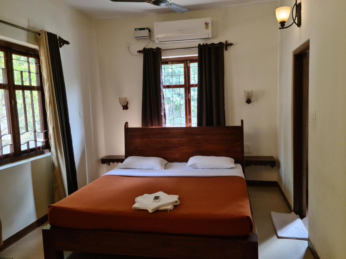 Coastal Suites Colva